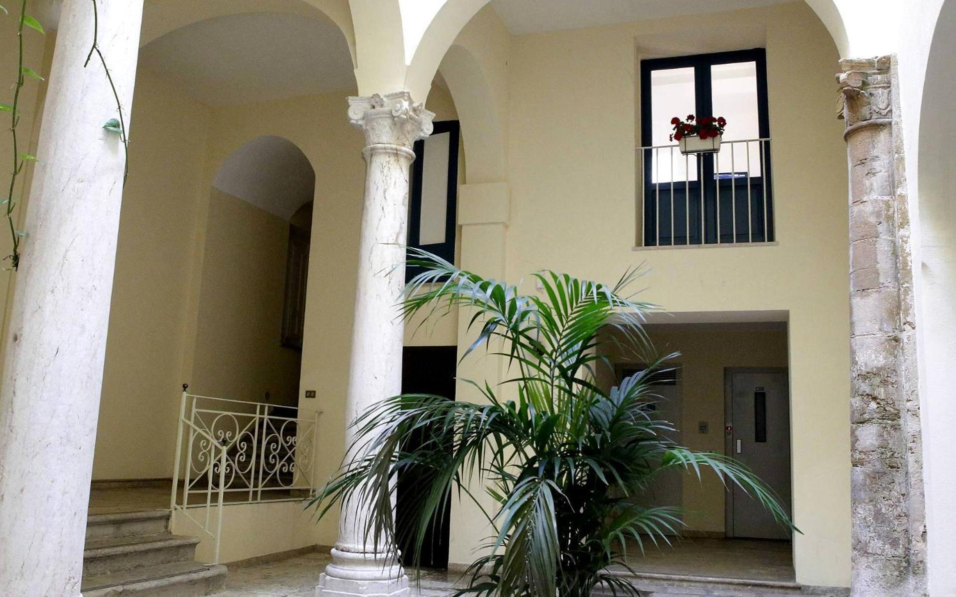 Appartamento Alla Corte Dei Misteri Trapani Exterior photo